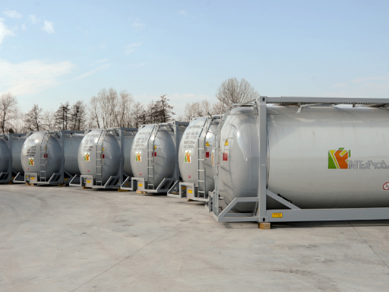 Trasporto di liquido alimentare (olio)